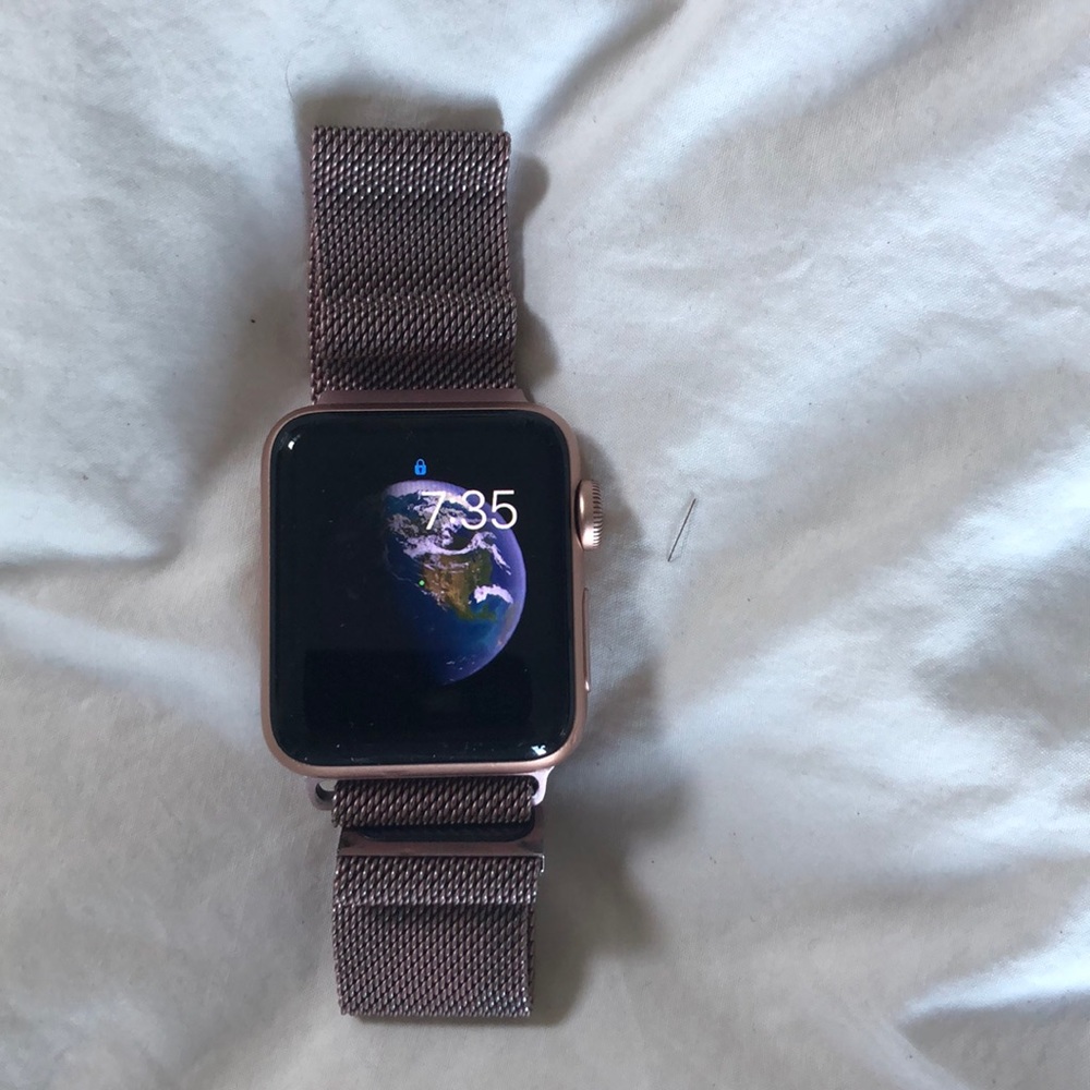 Series 3 rose gold Apple Watch